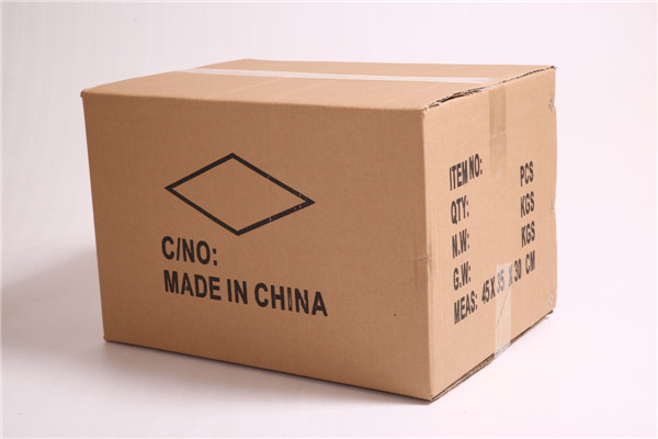 牛(niú)皮紙包裝紙箱(xiāng) 牛皮(pí)紙包裝紙箱