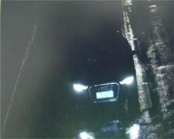 奇葩！西(xi)安男子(zi)1副假車(chē)牌套7輛(liàng)車，竟是(shì)為了省(sheng)停車費(fei)！